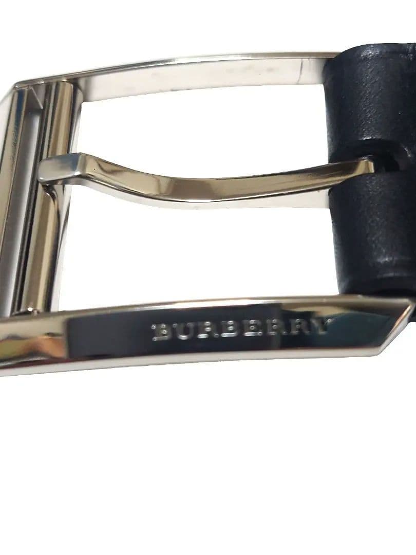 バーバリーベルト　黒色