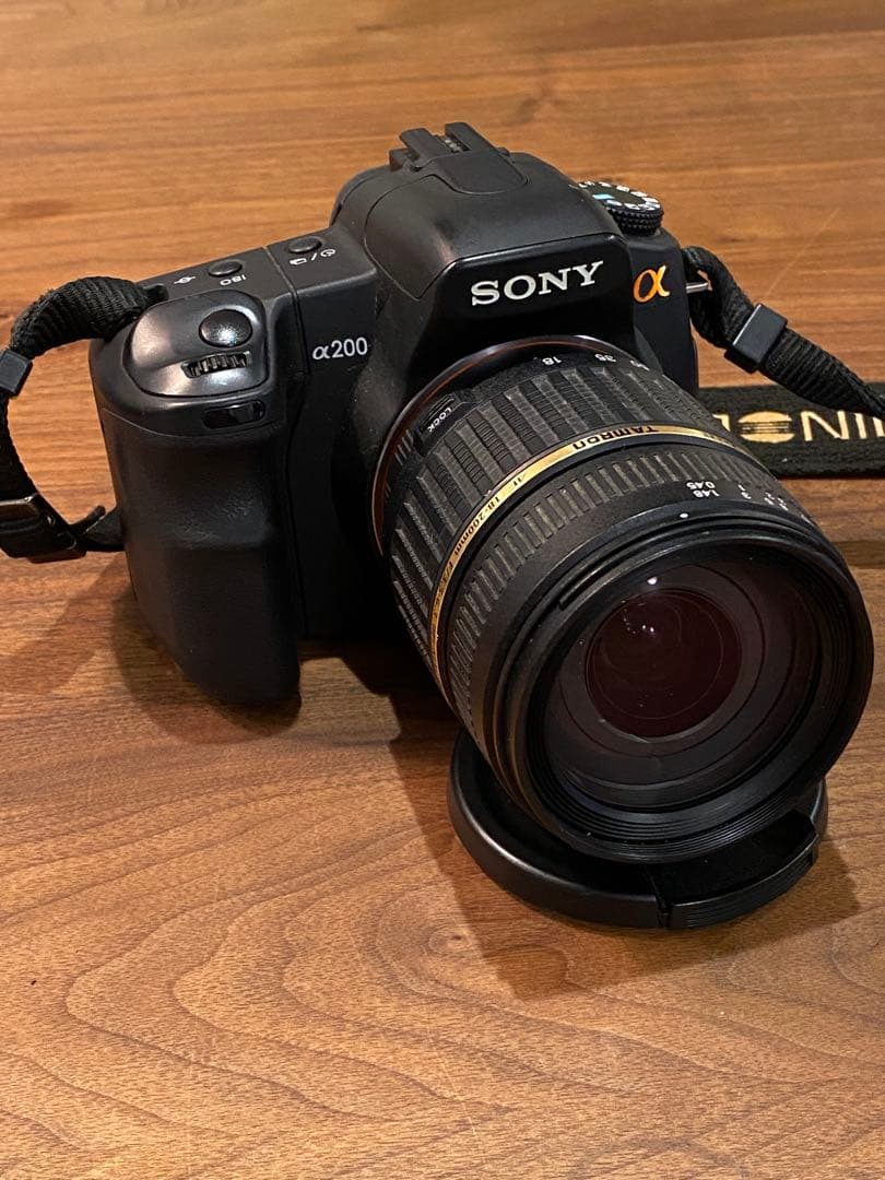 SONY α200 CCDデジタル一眼 タムロン　広角望遠18-200 動作品