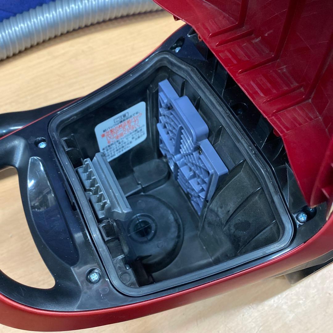 美品　TOSHIBA キャニスター掃除機 電動回転ヘッド(￼レッド)2023’