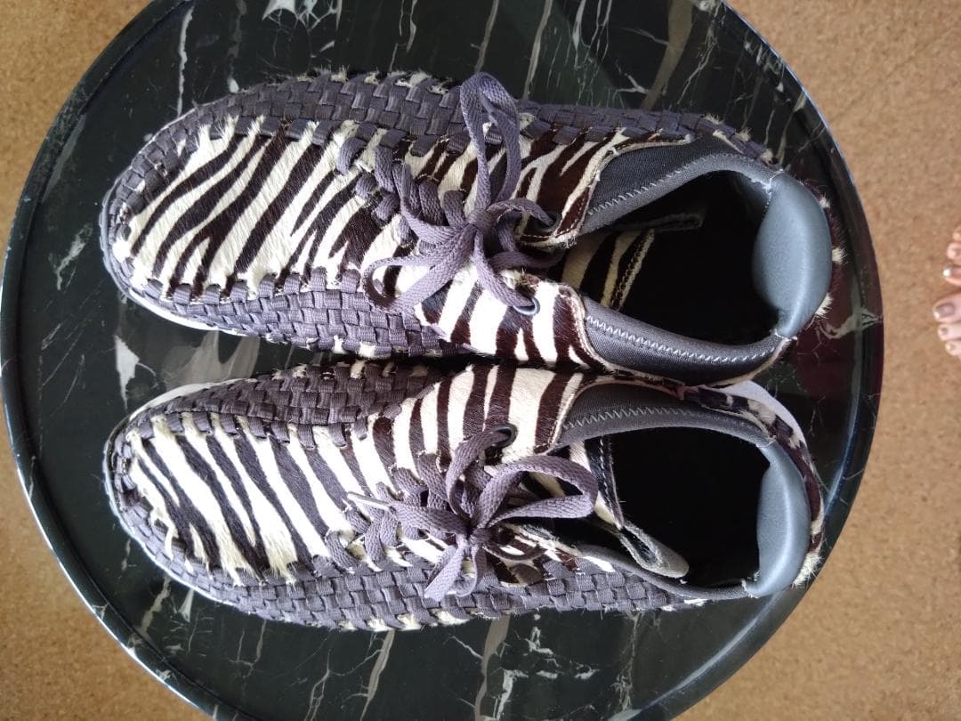 超激レア【NIKE】エアフットスケープウーブン ゼブラ柄ハラコレザースニーカー