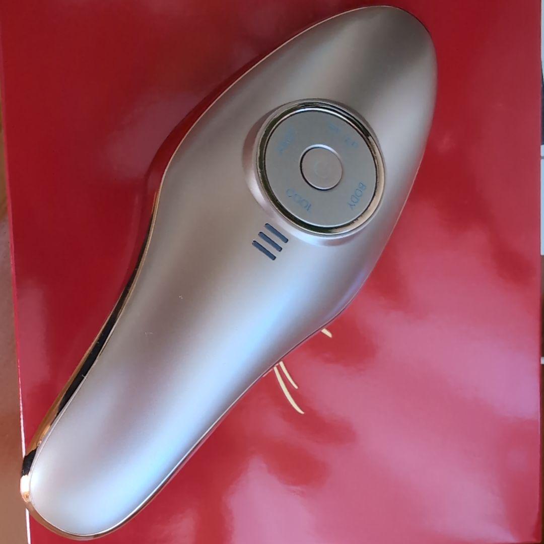 Eclat ME LA BOUM 美顔器