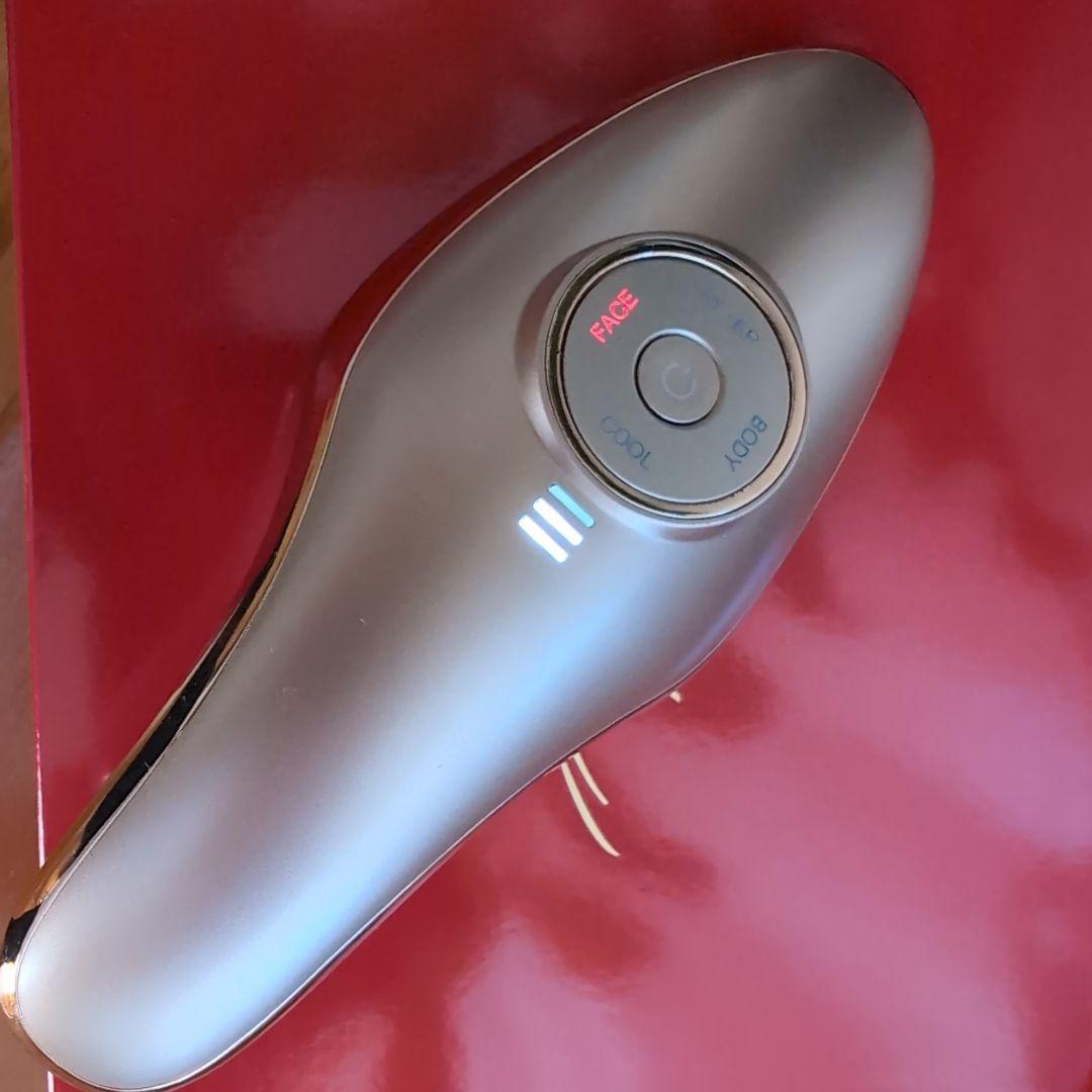 Eclat ME LA BOUM 美顔器