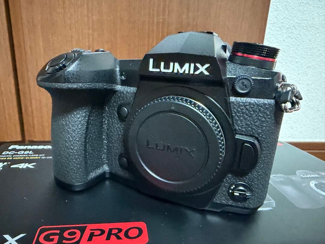 LUMIX G9 PRO 純正バッテリーグリップ・バッテリー付
