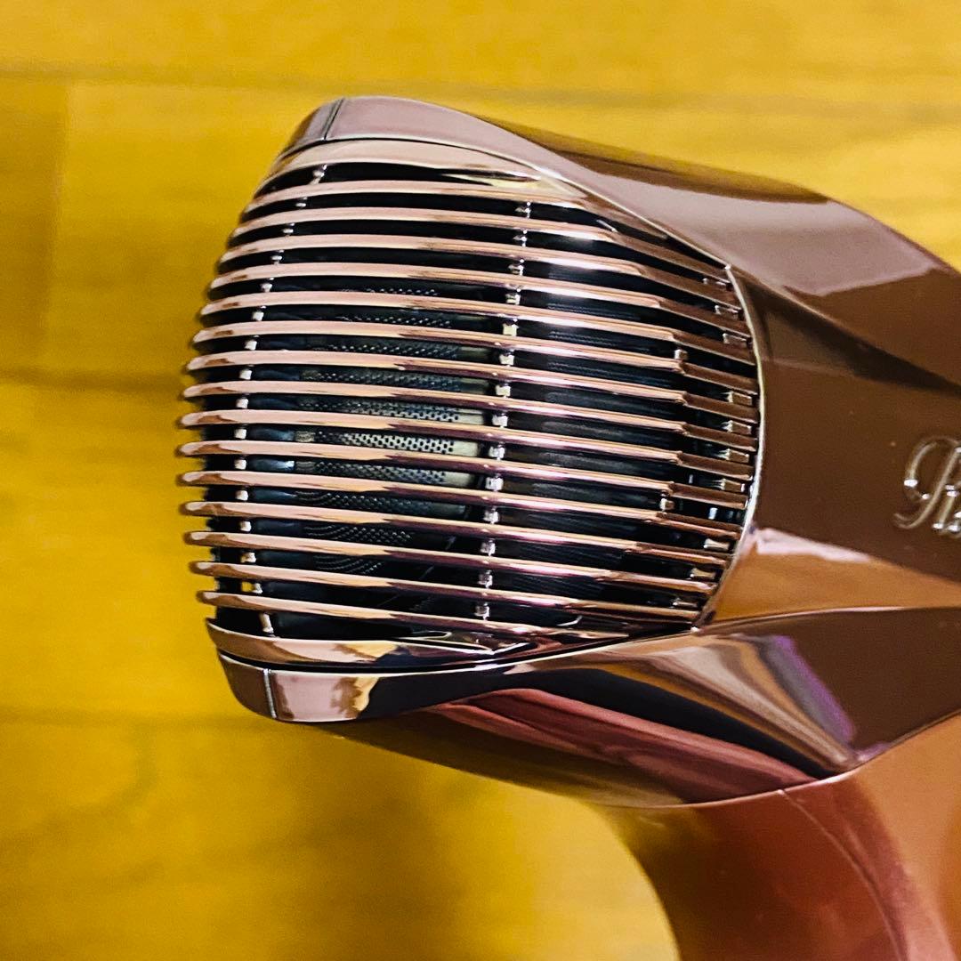 2025年　リファ ビューテックドライヤー RE-AX-05A ピンク ReFa