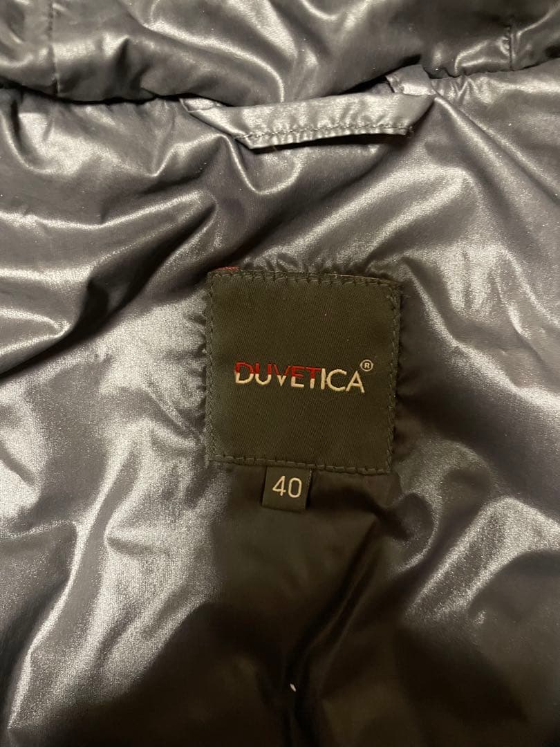 DUVETICA ブラックダウンジャケット Adhara サイズ40