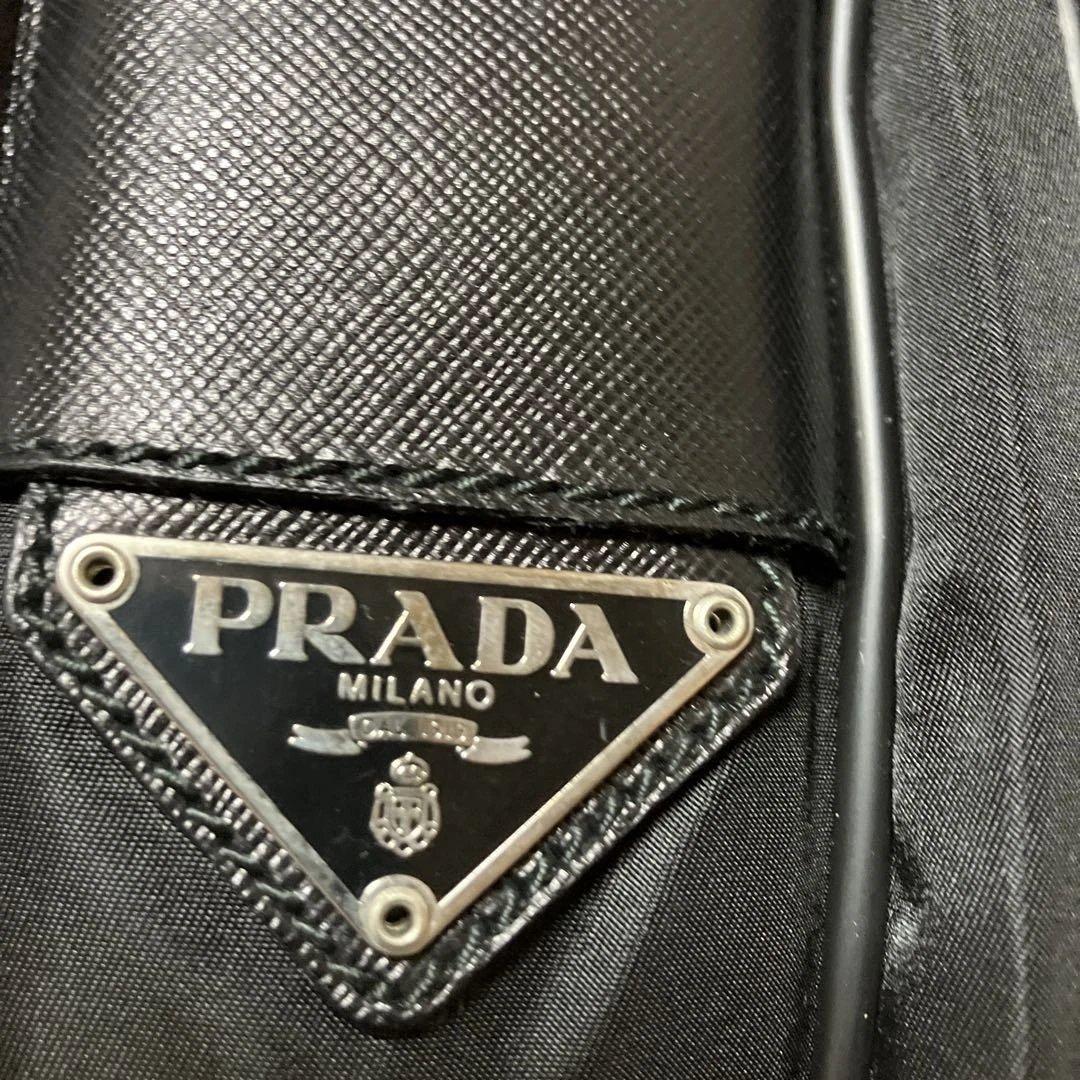 PRADAメッセンジャーバッグ　中古美品良好