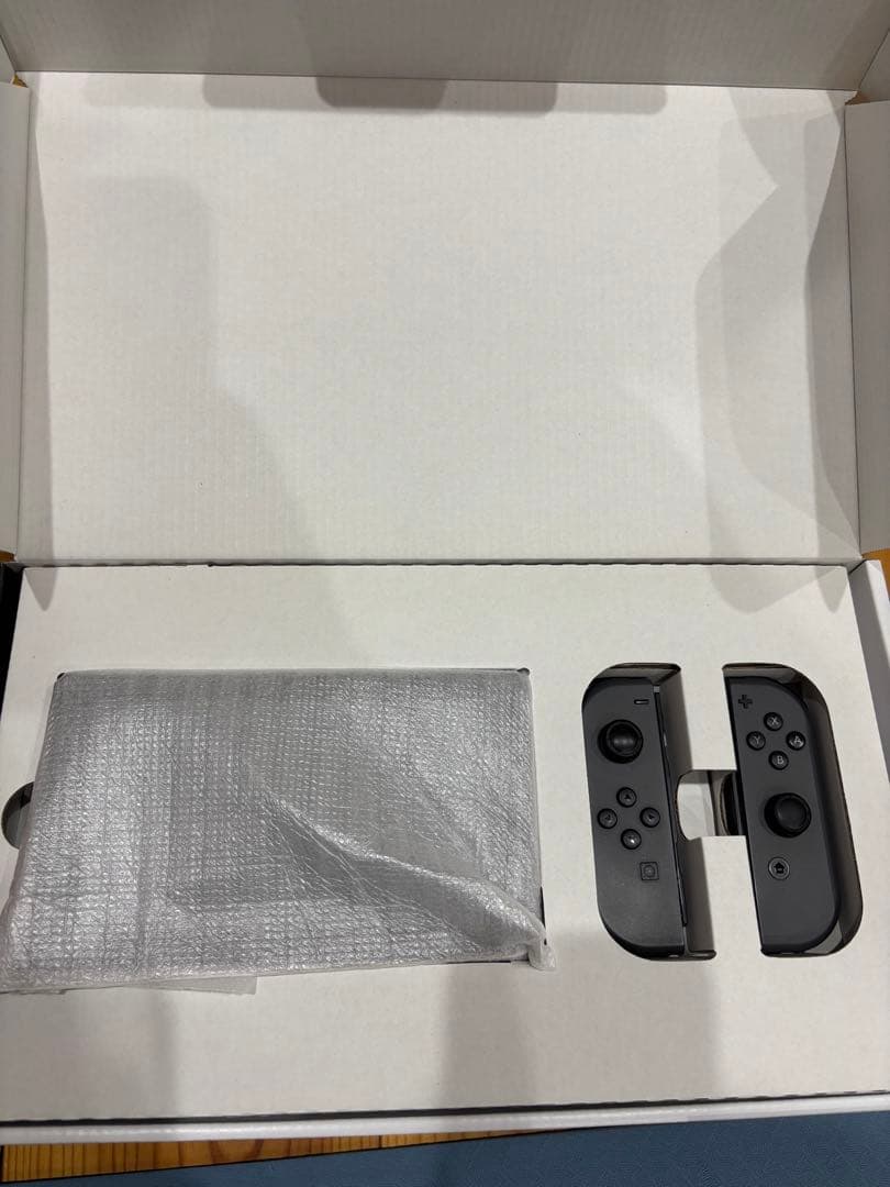 Nintendo Switch (初期型) 本体＋周辺機器セット