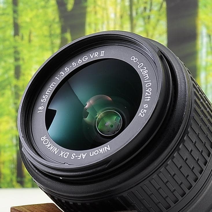 ショット数8005枚！WiFi機能付☆Nikon D5300☆初めての一眼レフに