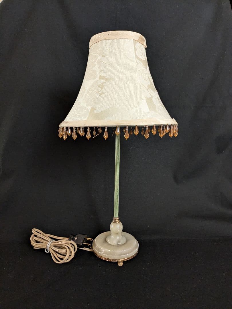 USAアンティーク　テーブルランプ 　ホワイトシェード