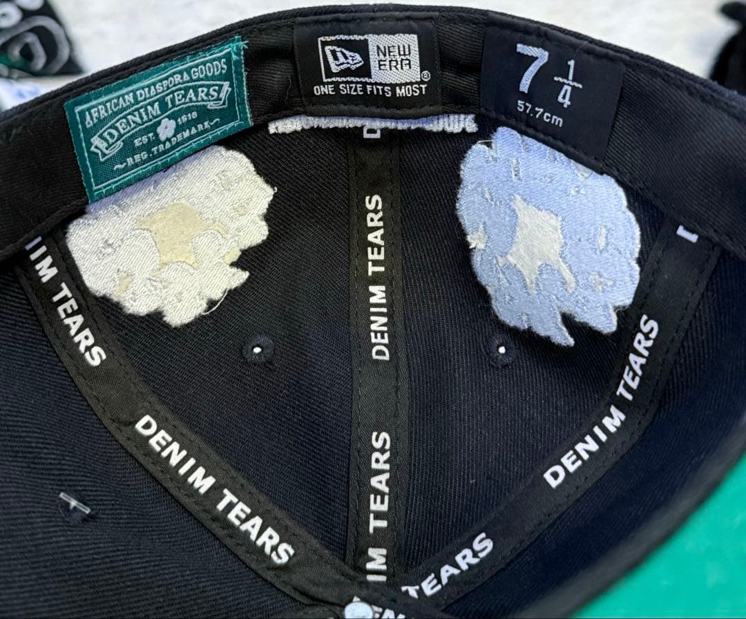 DENIM TEARS × NEW ERA キャップ
