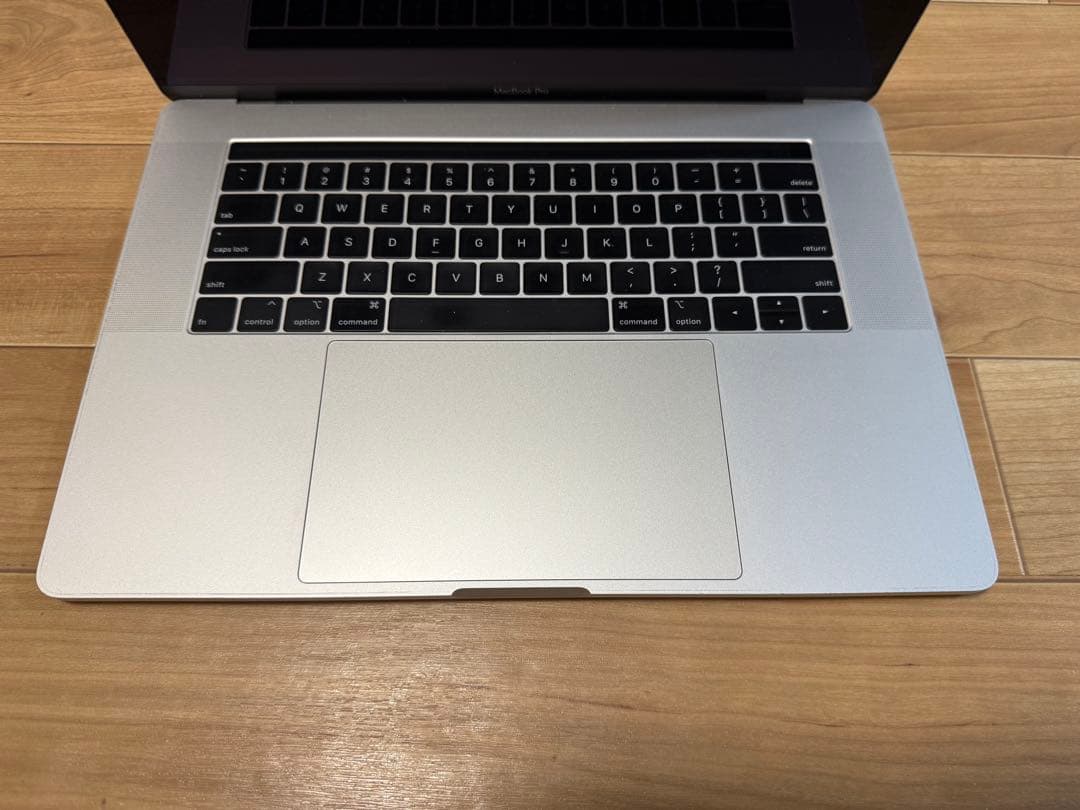 MacBook Pro 2019 A1990 15インチ
