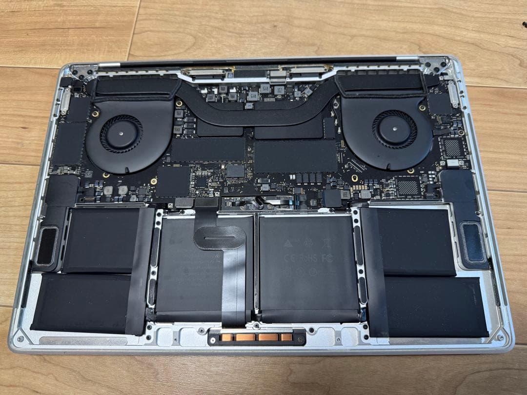 MacBook Pro 2019 A1990 15インチ