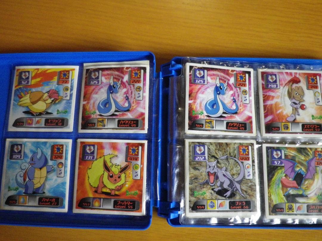 【値下げしました!!】レア ポケモン最強シール2000 コレクションボックス付