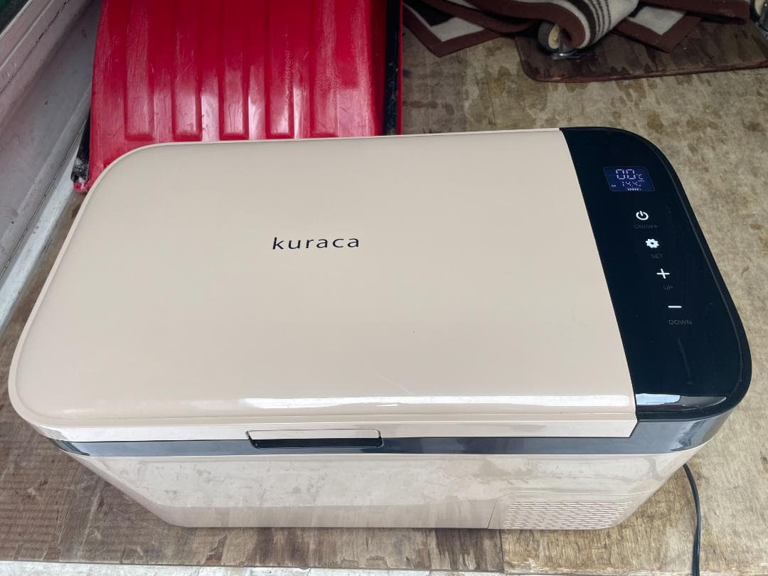 中古美品 20L ポータブル冷凍冷蔵庫 KFERA-20-DE クリーム色