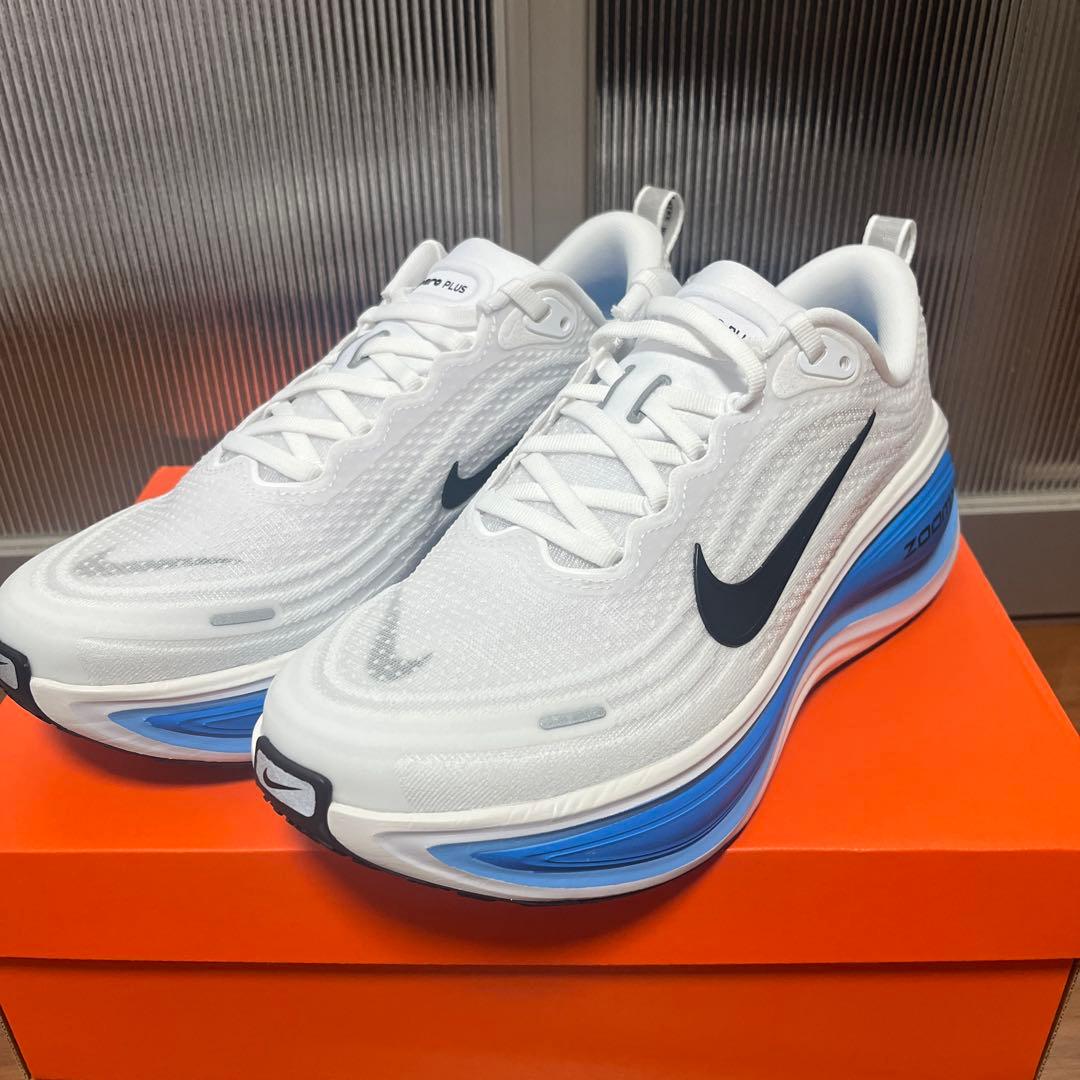 Nike ボメロプラス 26.0cm 即日発送