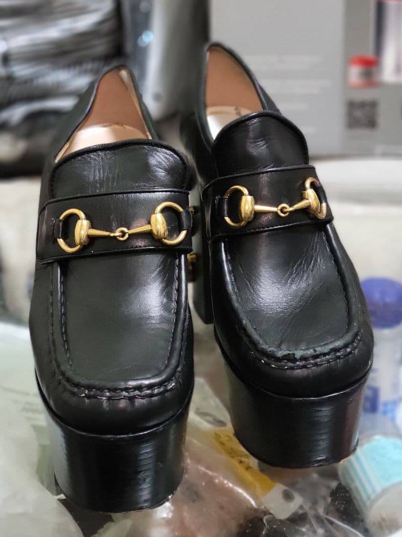 GUCCI ブラックシューズ 24.5