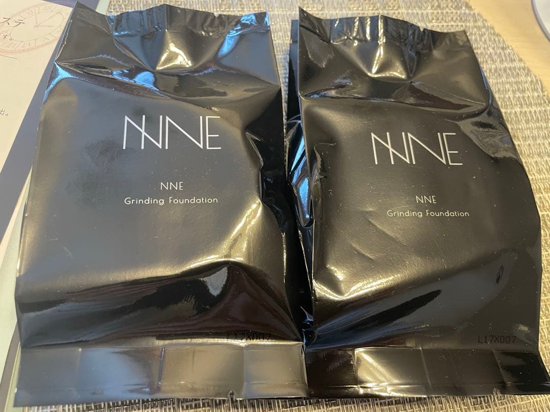 NNEグラインディングファンデーション　レフィル　ライトベージュ