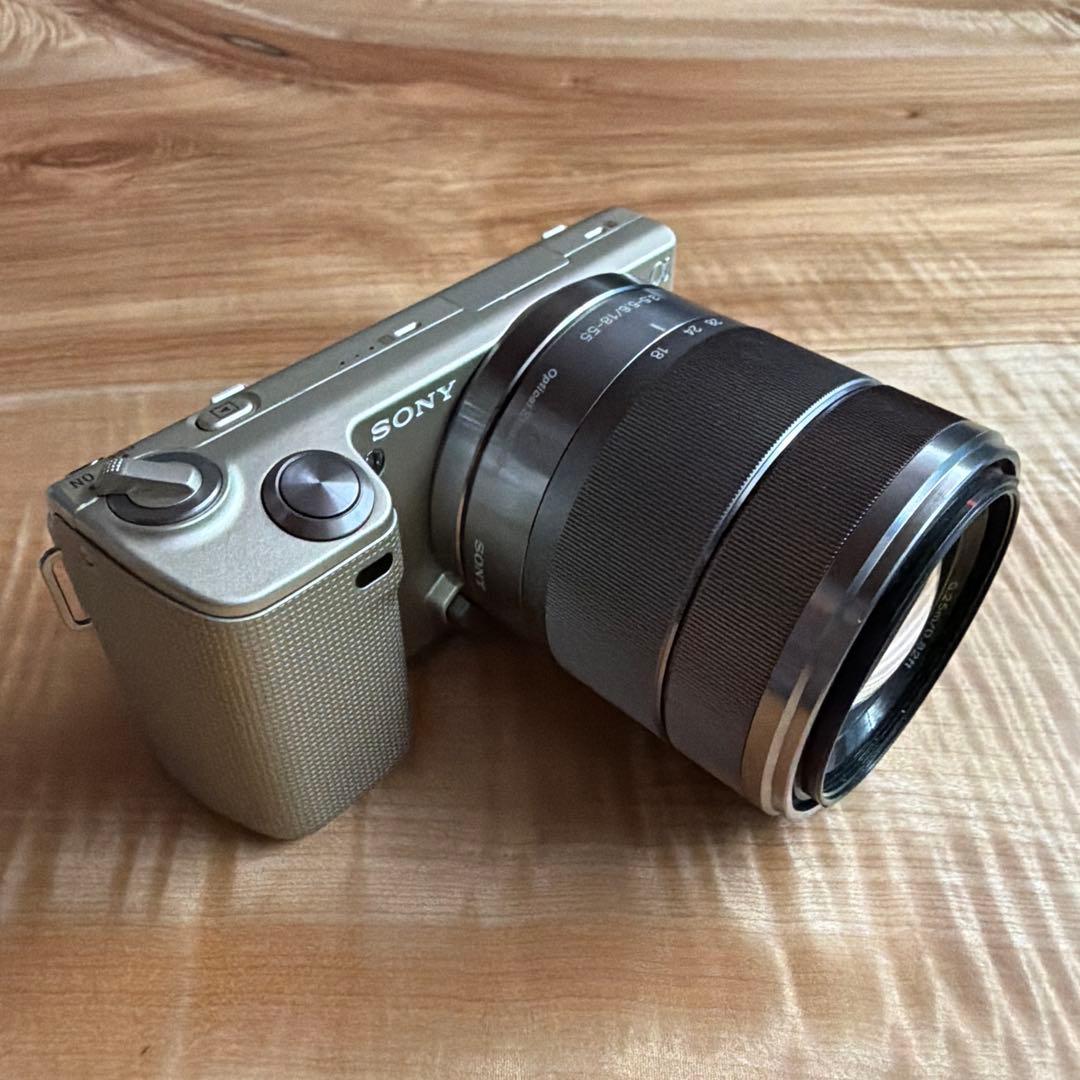 SONY レンズ交換式デジタルカメラ α NEX-5D