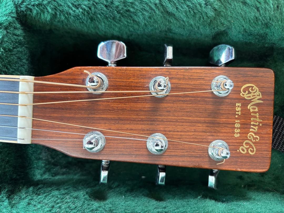 Martin D-35アコースティックギター ハードケース付き