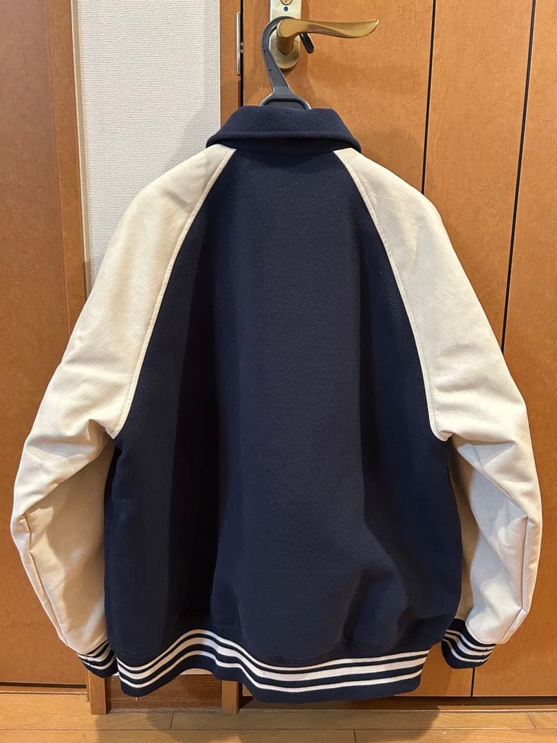 クレドナcredonaスタンダードルーズスタジャンネイビー