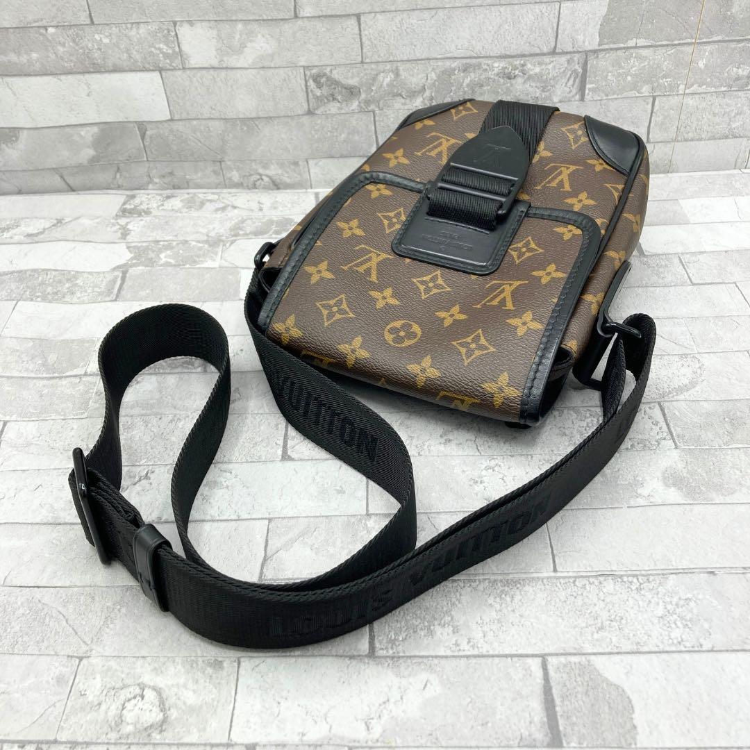 ルイヴィトン アーチー メッセンジャー ショルダーバッグ モノグラム　ブランド