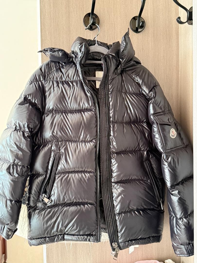 モンクレール Maireショートダウンジャケット
