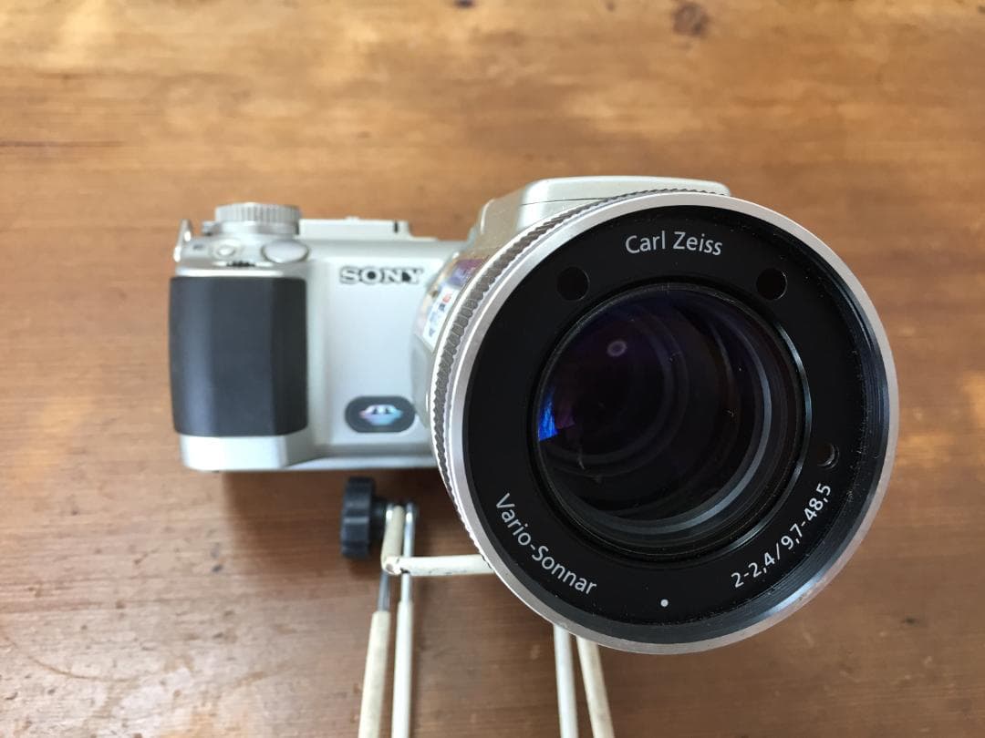 レア 撮影画像あり　SONY　DSC-F717　付属品あり　レンズ綺麗