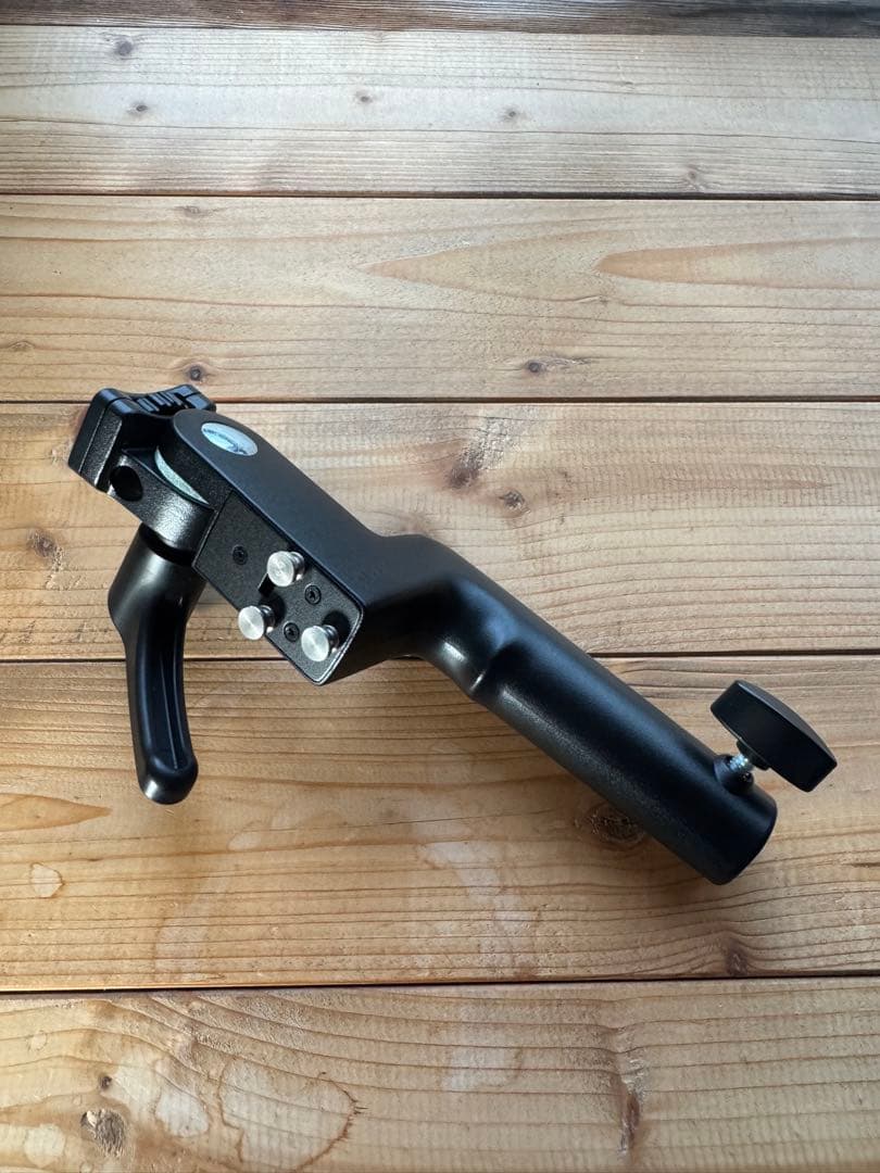 Godox ML60 手持ちLEDビデオライト