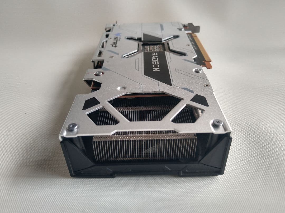 SapphireRadeon RX6600XT 8GB GDDR6 NITRO＋