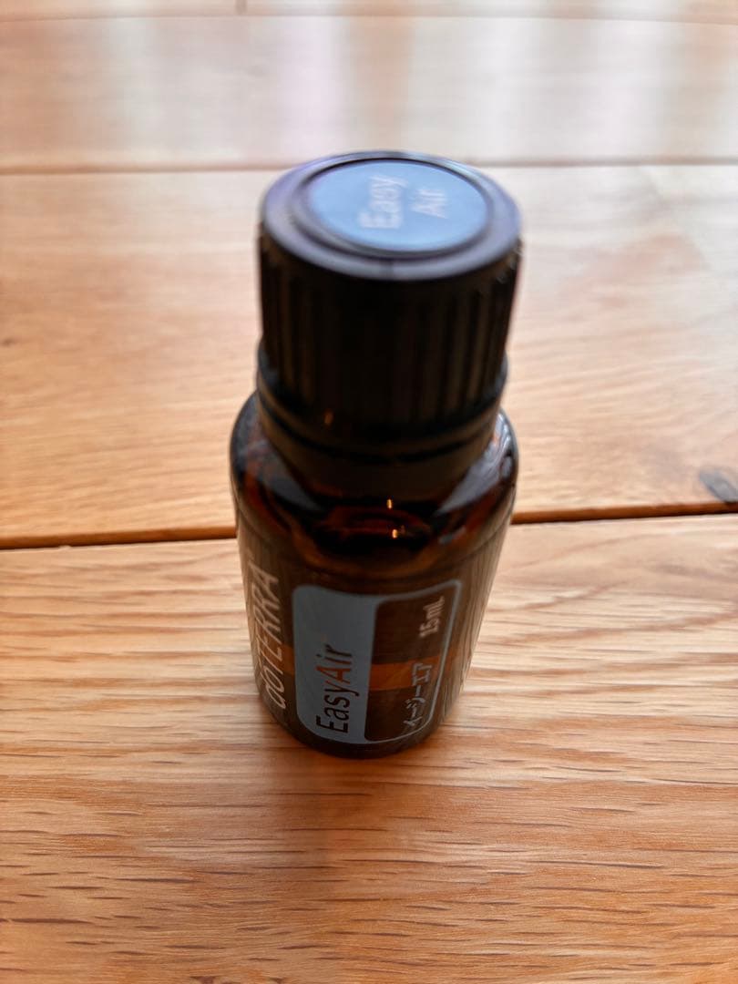 新品未開封doTERRA エッセンシャルオイル 25本セット　ケース付き