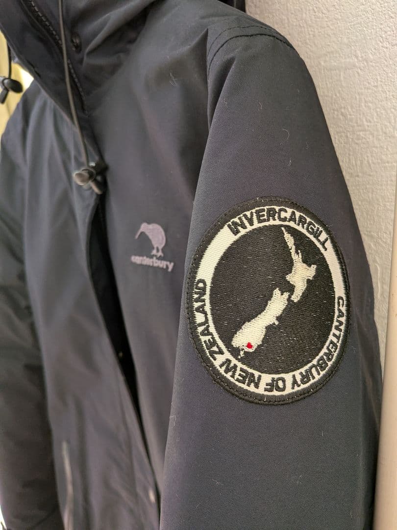 Canterbury フード付きダウンジャケット