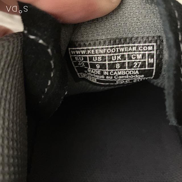 【未使用】KEEN JASPER ブラック（プー143）