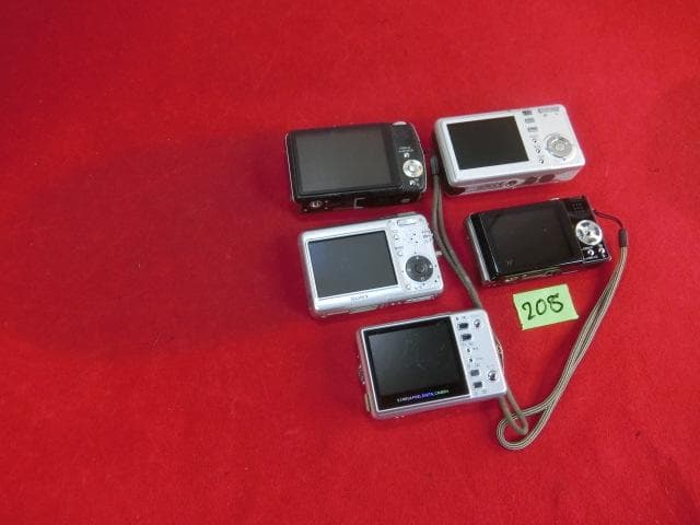 208：Panasonic 他～ コンパクトデジタルカメラ 5台　ジャンク