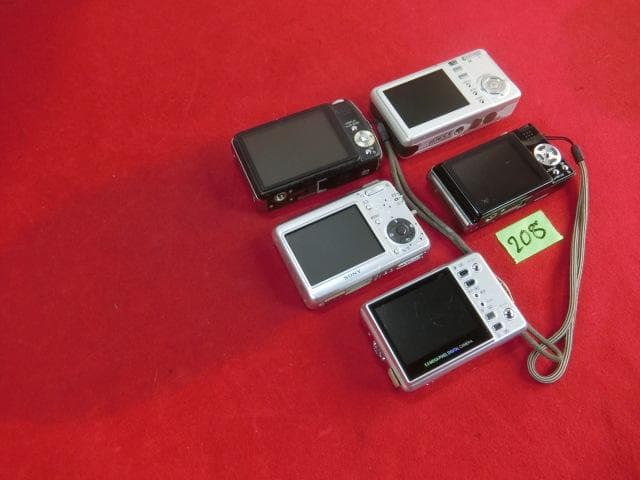 208：Panasonic 他～ コンパクトデジタルカメラ 5台　ジャンク