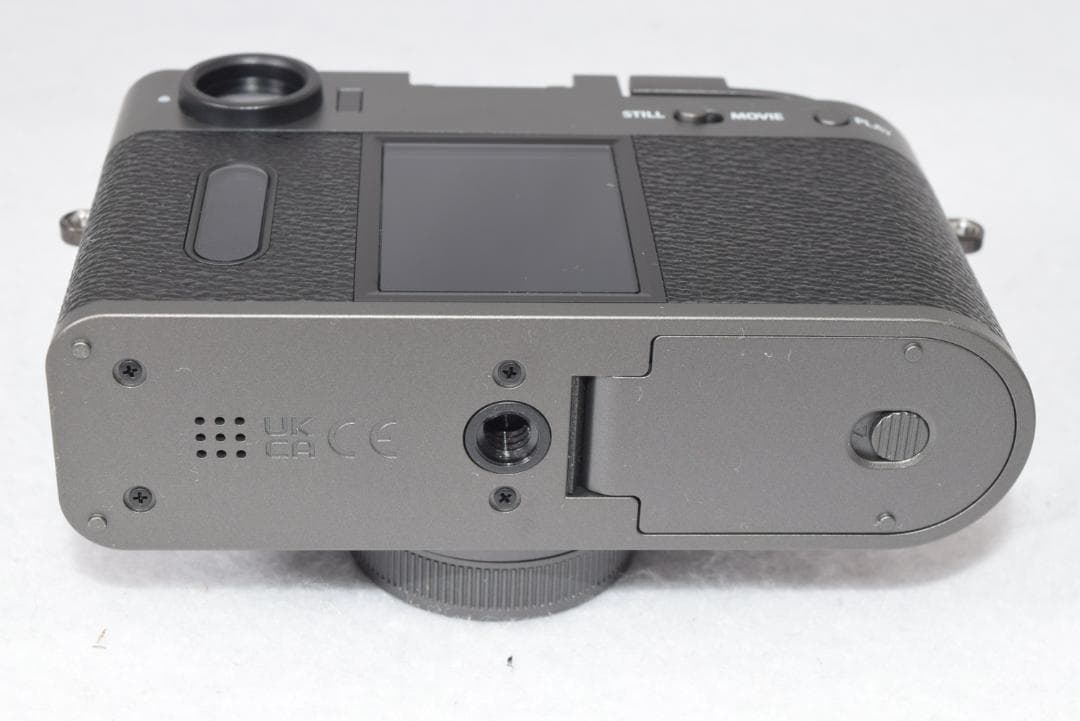 ショット数2回☆FUJIFILM X-half 木製グリップ☆チャコールシルバー