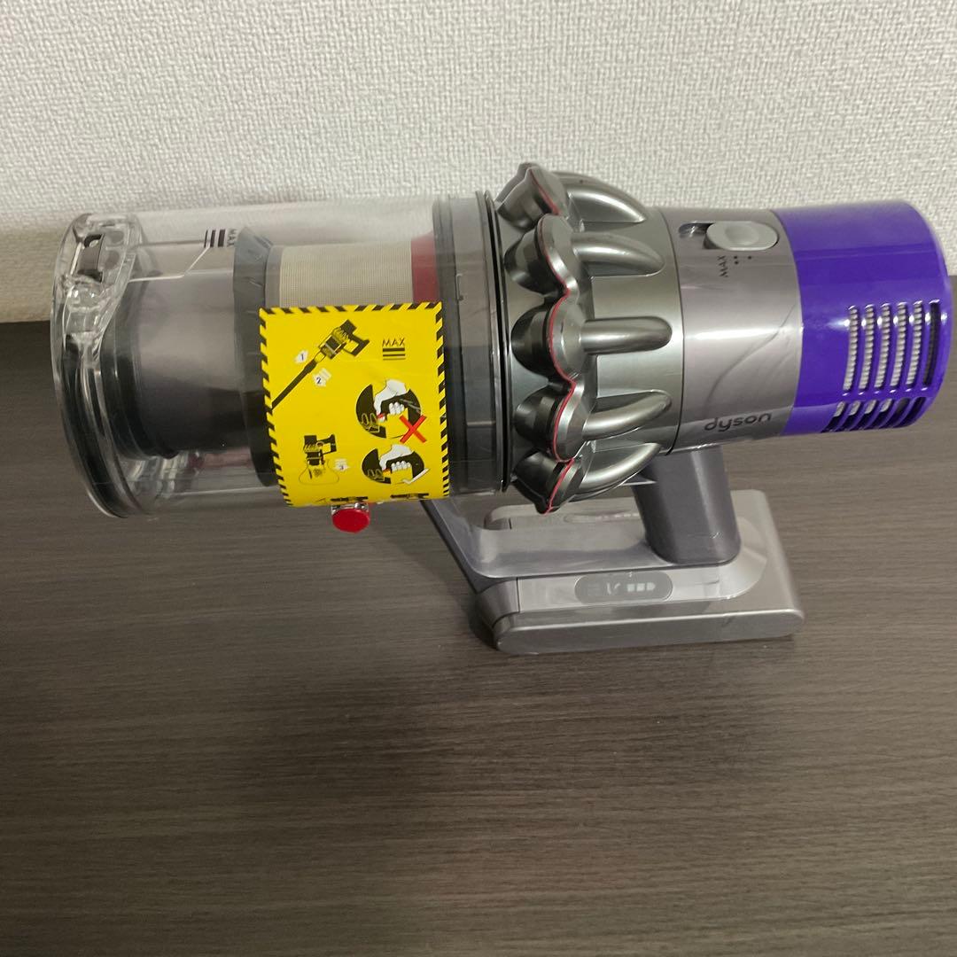 11. 『分解洗浄済み』動作確認済み　ダイソンDyson v10 (sv12)