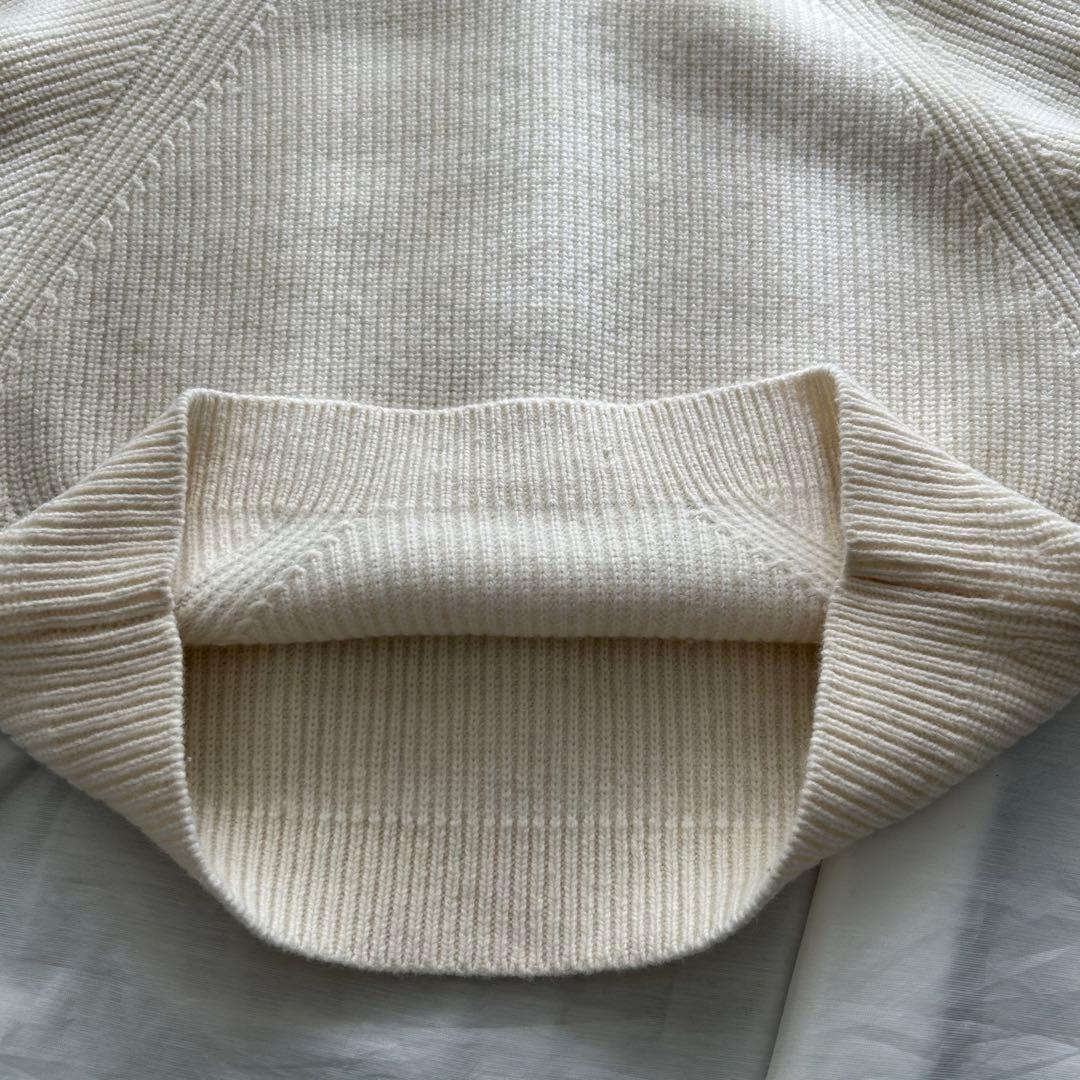 美品♡【Cygne】タートルニット コクーンスリーブ Rene クリーム 白