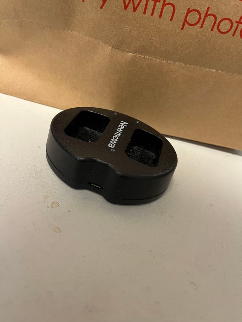 Sony α6000 ミラーレスカメラ 本体 + レンズ