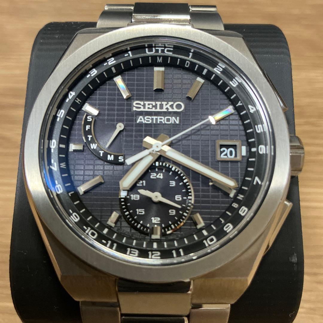 【値下】[極美品]セイコー アストロン ASTRON SBXY067 黒