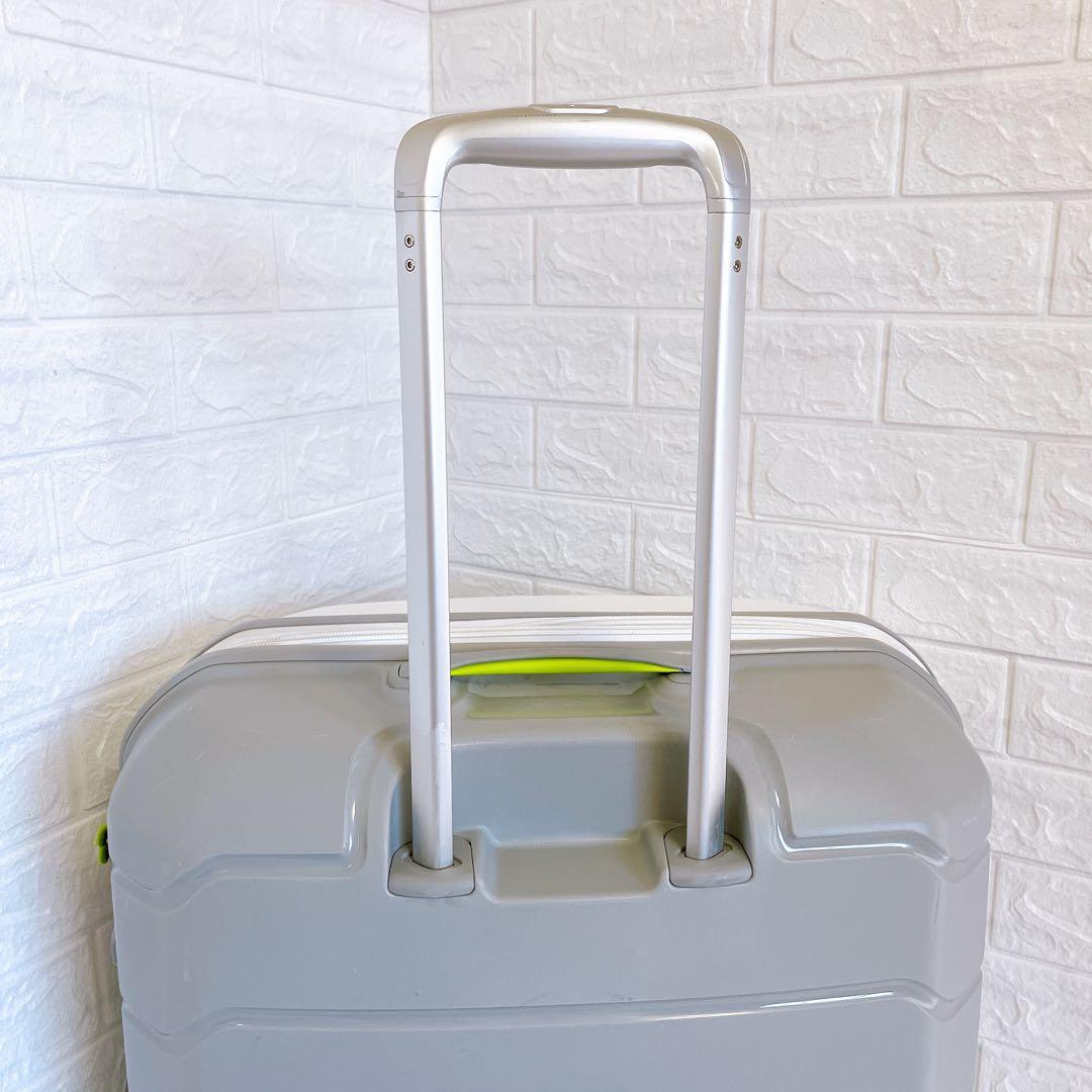 サムソナイトSamsonite フリーフォーム　スピナー　Lサイズ　大型