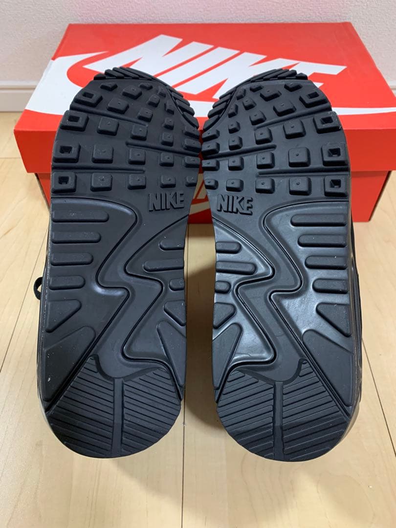 ナイキ　エアマックス90 トリプルブラック　26.5cn