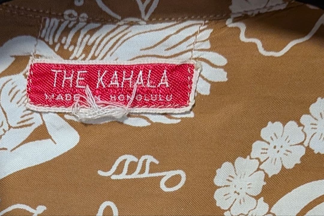 カハラ　ハワイアンシャツ