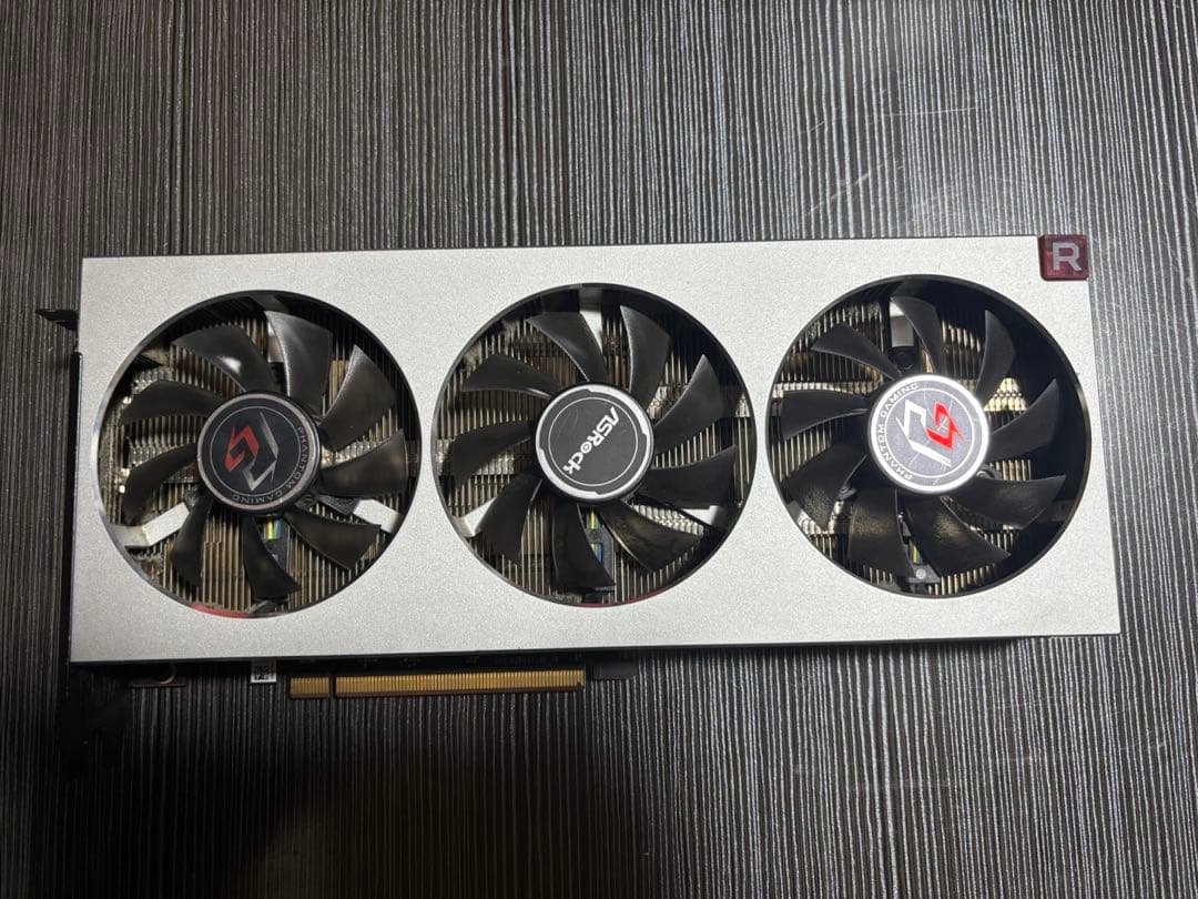 た*P様 RADEON Ⅶ 16gb ASRock