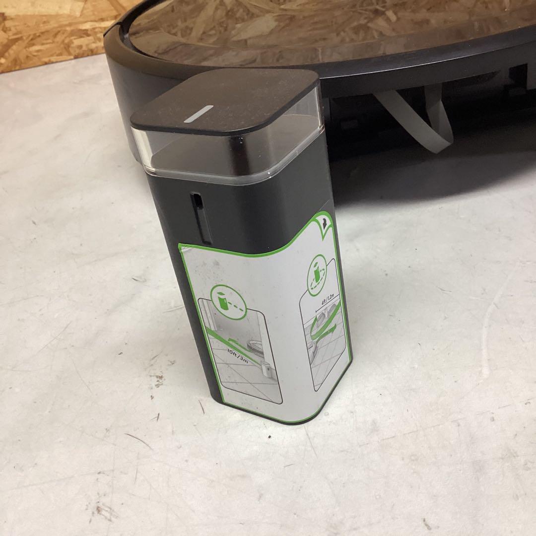 Roomba i7 ロボット掃除機 本体 黒　充電ドック付き　ルンバ　（K78）