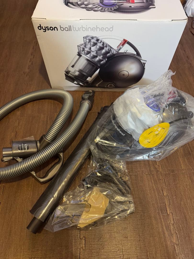 未使用ダイソン掃除機本体その他