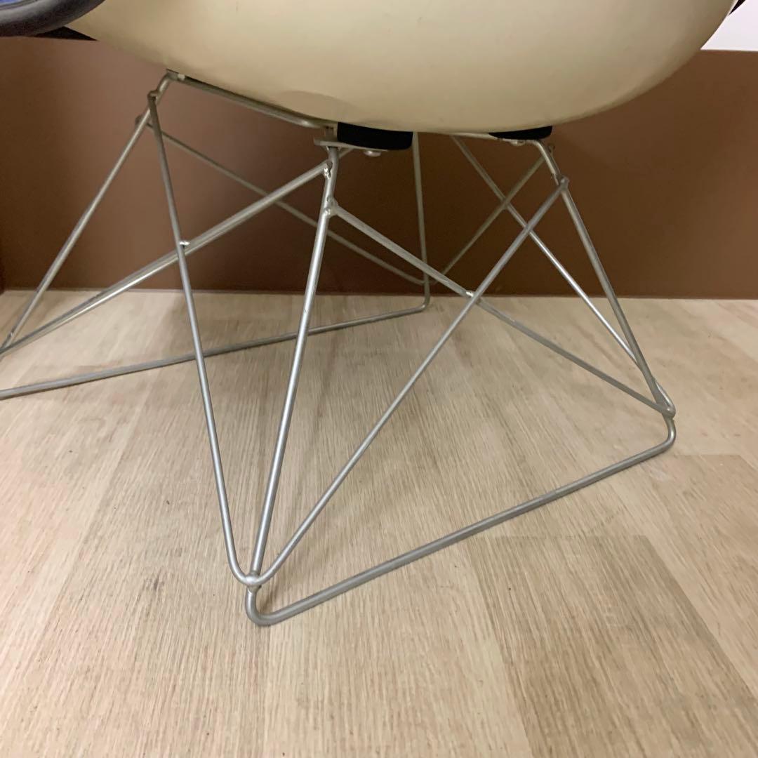 ２*O様 Herman Miller ハーマンミラー イームズ シェルチェア ブ
