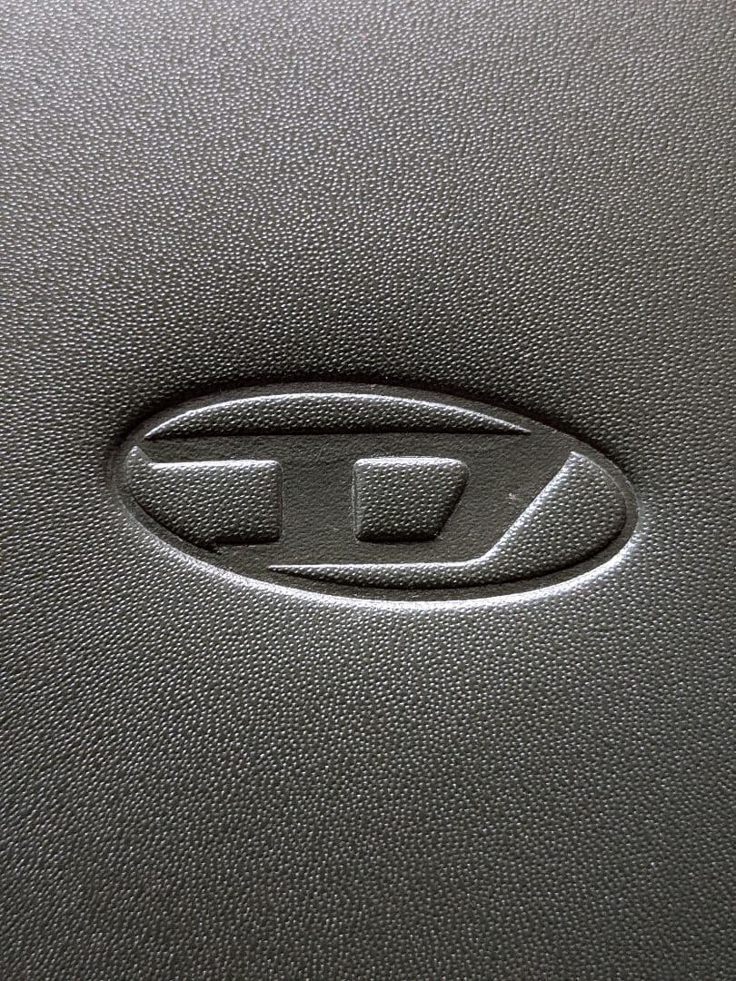 DIESEL ディーゼル　ラウンドファスナー長財布 X09009-PR227深緑