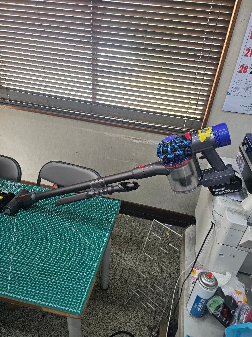 ダイソン　V8 ショートパイプ　マキタバッテリーアダプター仕様