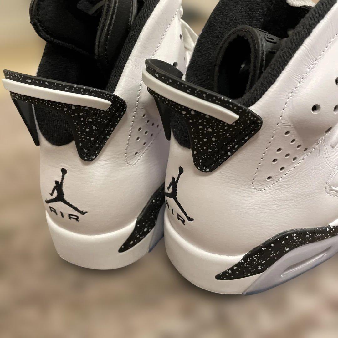 27㎝新品エアジョーダン6　オレオ　30,000円Air ホワイト/ブラック