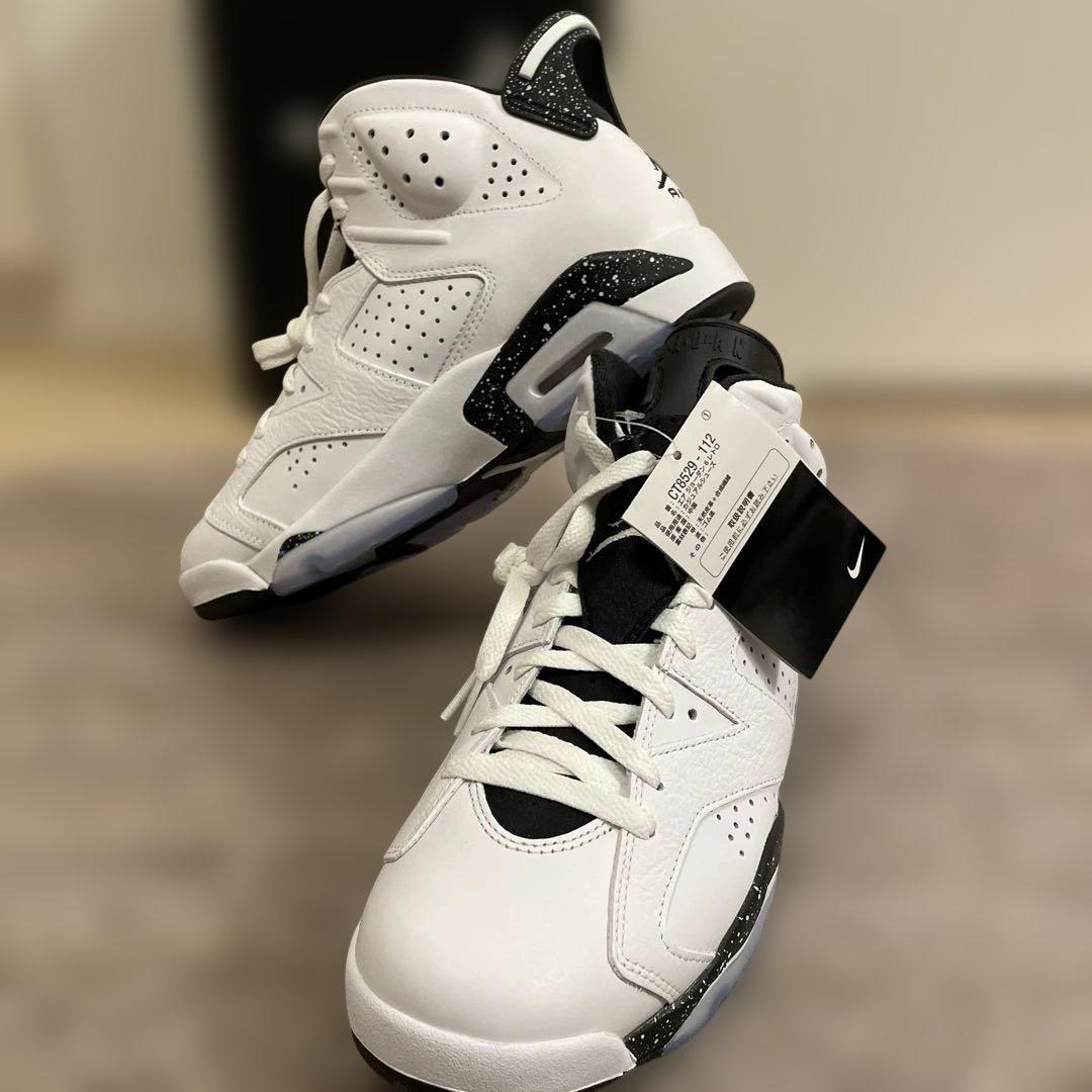 27㎝新品エアジョーダン6　オレオ　30,000円Air ホワイト/ブラック